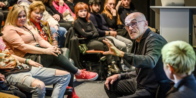 Oscar-winning film director Danny Boyle delivered an inspiring talk and roundtable event with students from the School of Digital Arts (SODA)